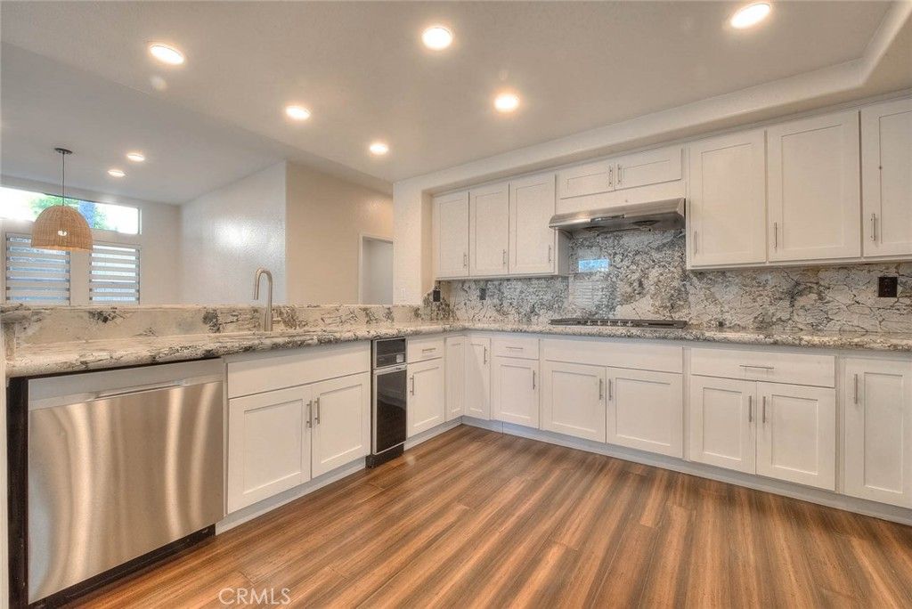 Image 15 of property listing at 3171 Diamond View, Corona, CA 92882