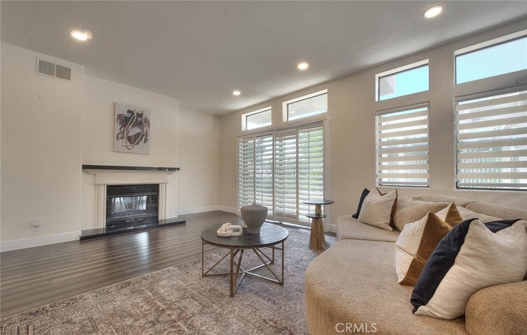 Image 17 of property listing at 3171 Diamond View, Corona, CA 92882