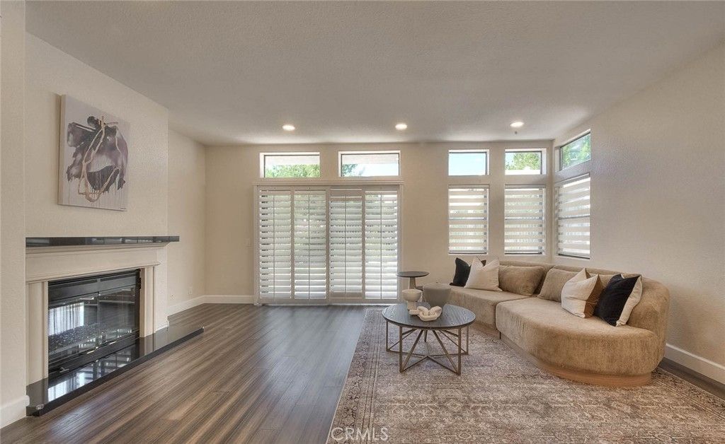 Image 19 of property listing at 3171 Diamond View, Corona, CA 92882