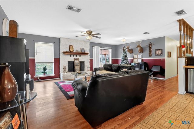 3465 FM 1715, Lampasas, TX 76550