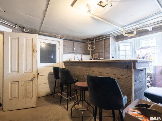 1101 ANN ELIZA Street, Pekin, IL 61554