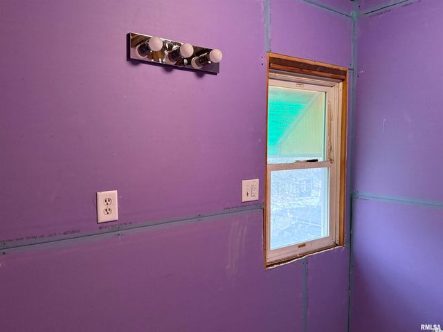 1101 ANN ELIZA Street, Pekin, IL 61554