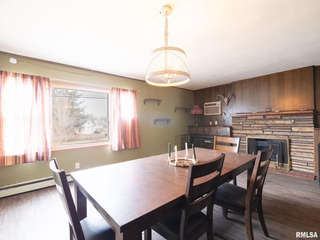 1101 ANN ELIZA Street, Pekin, IL 61554