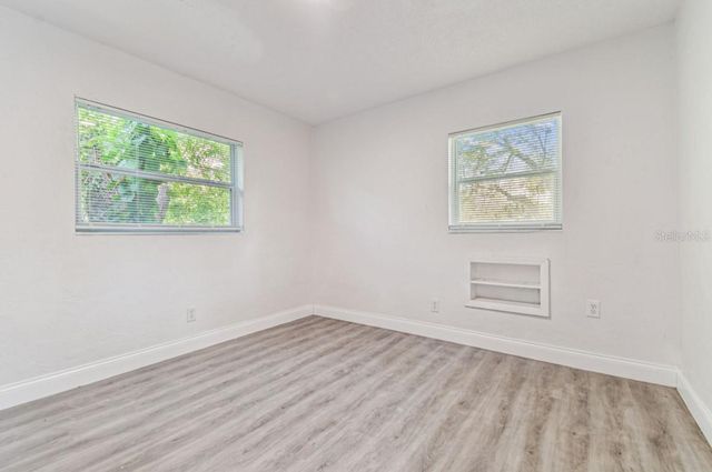 1807 E BOUGAINVILLEA AVENUE, Tampa, FL 33612