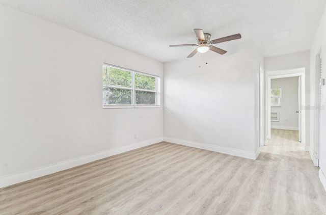 1807 E BOUGAINVILLEA AVENUE, Tampa, FL 33612