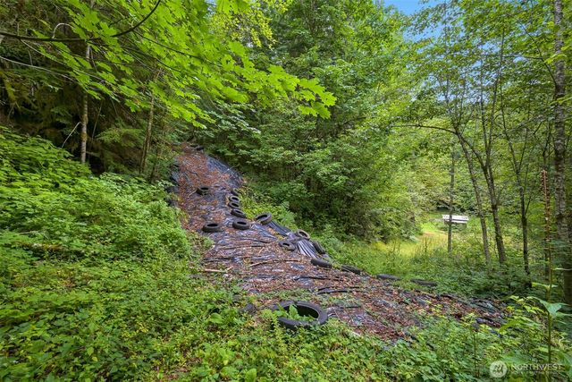 7326 Mt. Baker Highway, Maple Falls, WA 98244