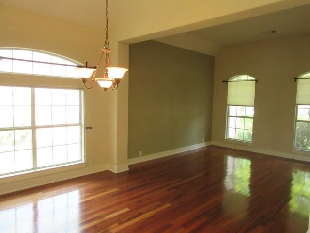 3908 Michael Neill DR, Austin, TX 78730
