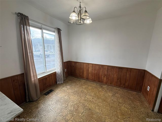 4446 15 Mile Road, Sterling Heights, MI 48310