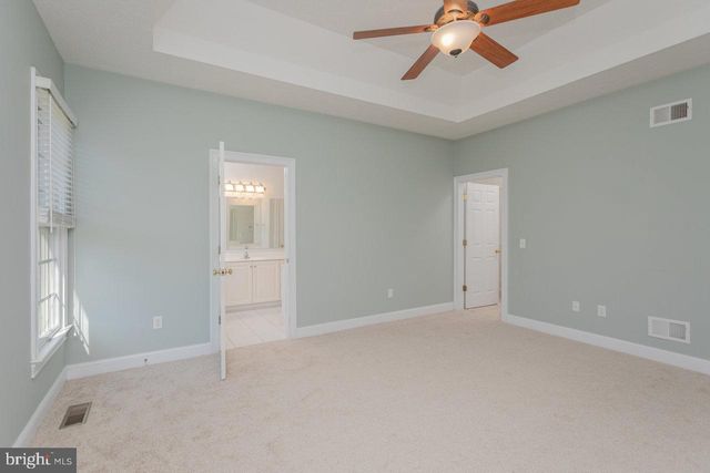 3225 BERRYFIELD DR, Rockingham, VA 22801