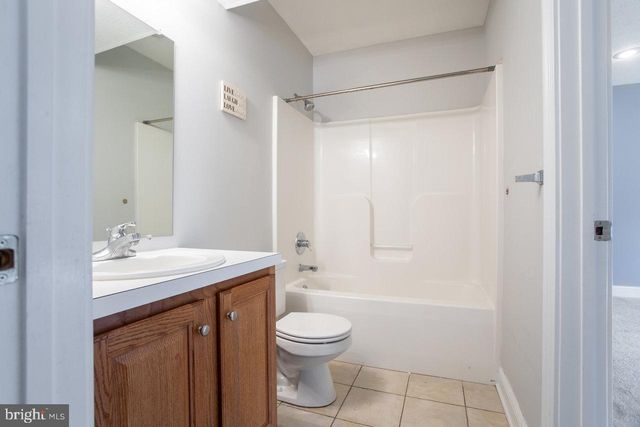 3225 BERRYFIELD DR, Rockingham, VA 22801