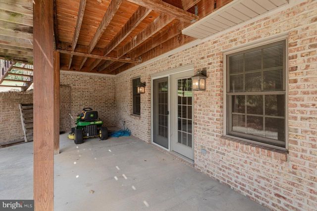 3225 BERRYFIELD DR, Rockingham, VA 22801