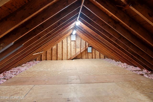 92 Meadow Drive, Shrewsbury Boro, NJ 07702