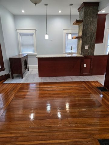33 Speedwell St, Boston, MA 02122