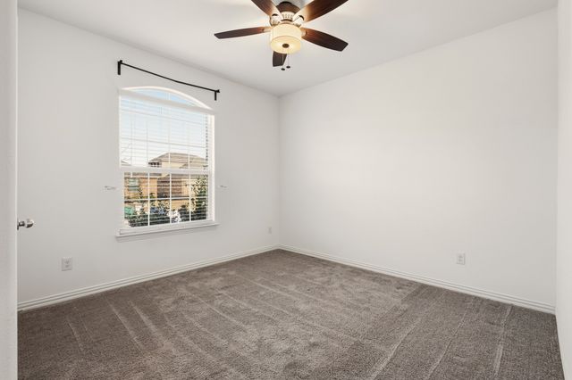 835 Sitwell Drive, Fate, TX 75087