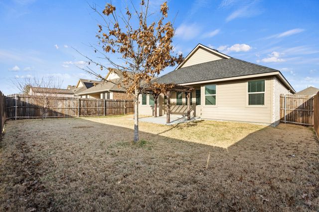 835 Sitwell Drive, Fate, TX 75087