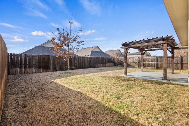 835 Sitwell Drive, Fate, TX 75087