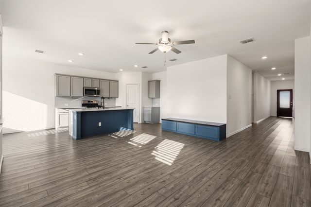 835 Sitwell Drive, Fate, TX 75087