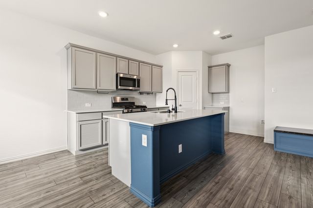 835 Sitwell Drive, Fate, TX 75087