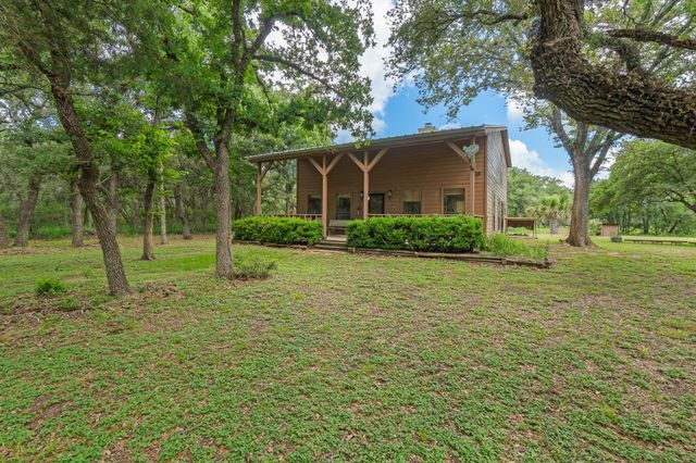 5641 County Road 14, Hallettsville, TX 77964