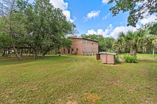 5641 County Road 14, Hallettsville, TX 77964