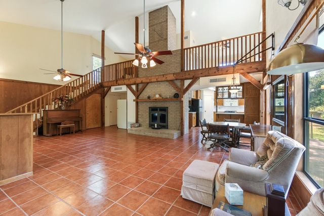 5641 County Road 14, Hallettsville, TX 77964