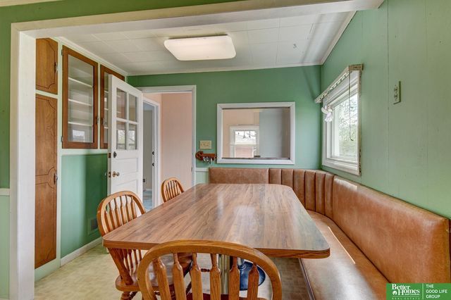 1706 Childs Road W, Bellevue, NE 68147