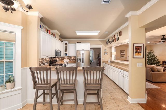 5008 NW 10TH PLACE, Gainesville, FL 32605