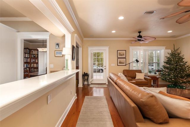 5008 NW 10TH PLACE, Gainesville, FL 32605