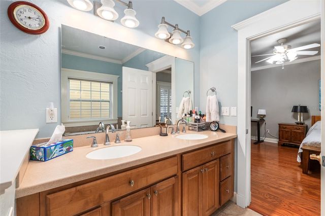 5008 NW 10TH PLACE, Gainesville, FL 32605