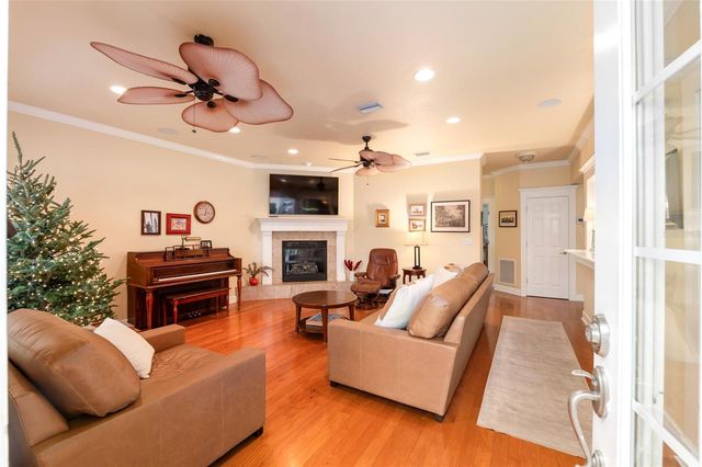 5008 NW 10TH PLACE, Gainesville, FL 32605