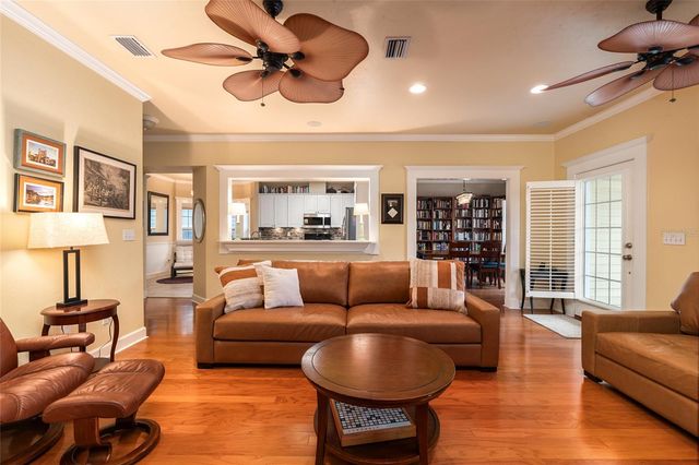 5008 NW 10TH PLACE, Gainesville, FL 32605