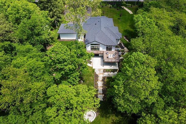8159 Riverside Drive, Powell, OH 43065