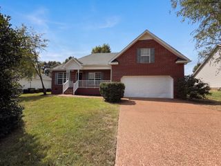 2613 Matchstick Pl, Spring Hill, TN 37174