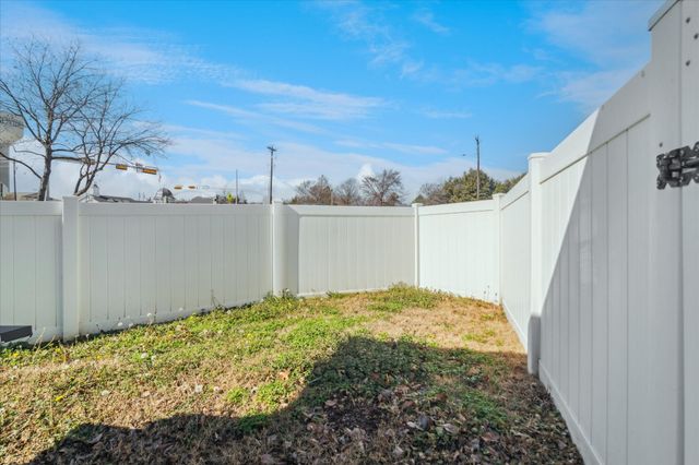 1805 Cambridge Drive, Providence Village, TX 76227