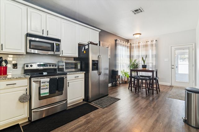 1805 Cambridge Drive, Providence Village, TX 76227