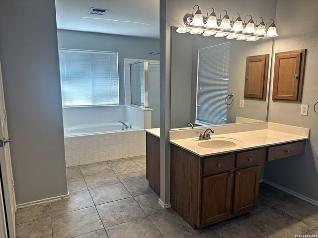 3202 PRESTON HALL DR, San Antonio, TX 78247