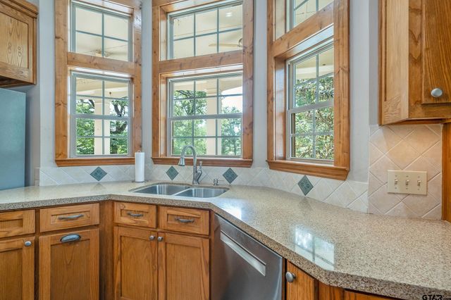 3247 CR 3420, Hawkins, TX 75765