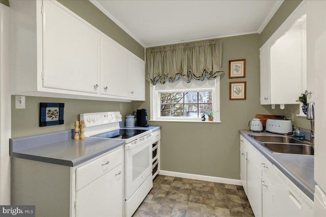 16 E 34TH ST, Reading, PA 19606