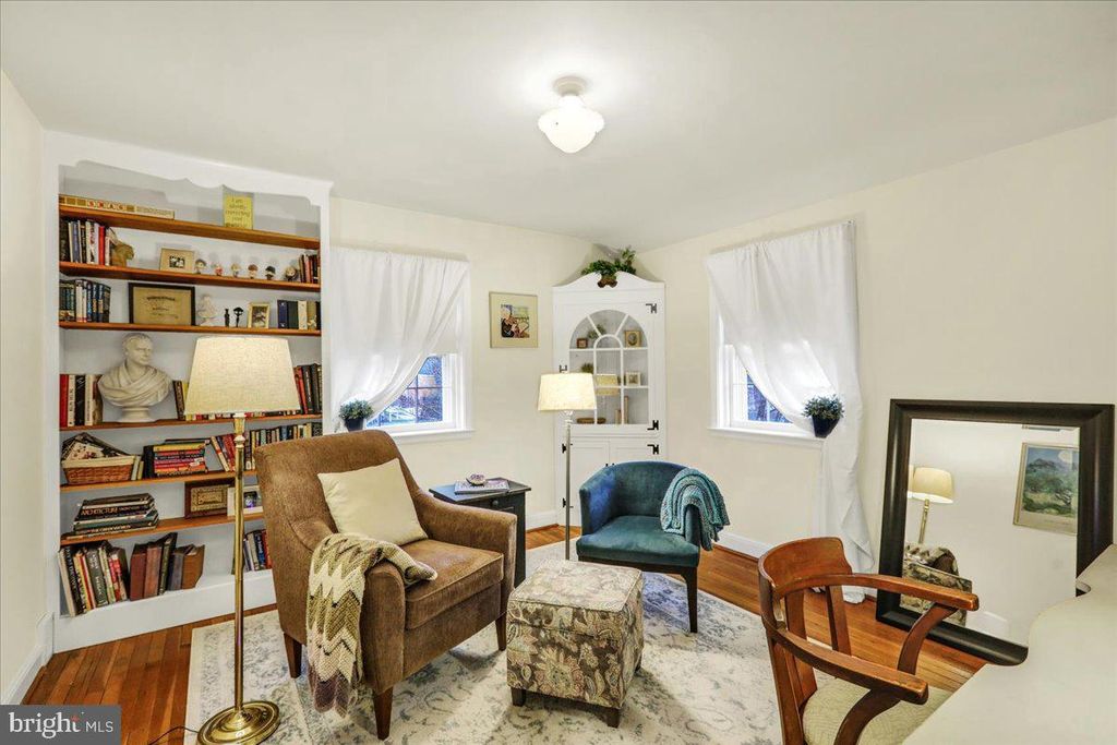 Image 20 of property listing at 16 E 34TH ST, Reading, PA 19606