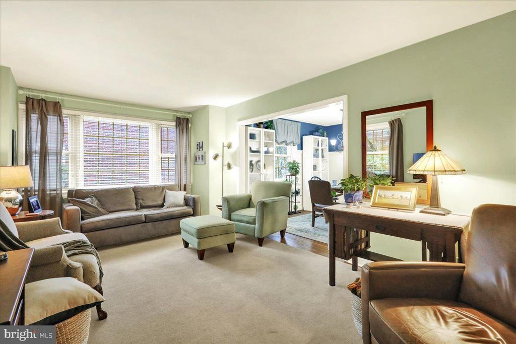 Image 6 of property listing at 16 E 34TH ST, Reading, PA 19606