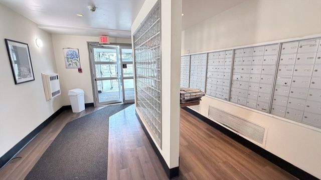 1025 Hancock St 10 B, Quincy, MA 02169