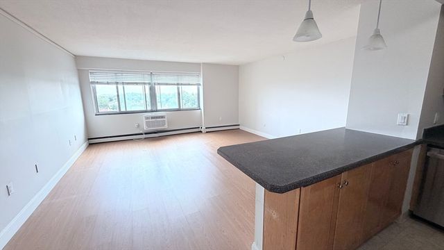 1025 Hancock St 10 B, Quincy, MA 02169