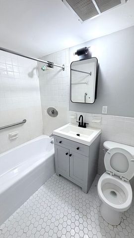 1025 Hancock St 10 B, Quincy, MA 02169