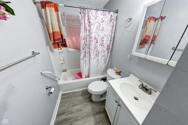 2207 N Bolton Avenue, Indianapolis, IN 46218