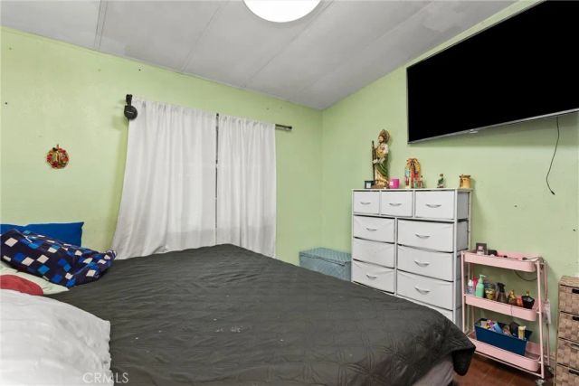 1097 N State 517, Hemet, CA 92543