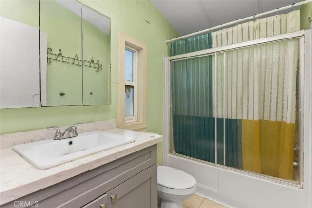1097 N State 517, Hemet, CA 92543