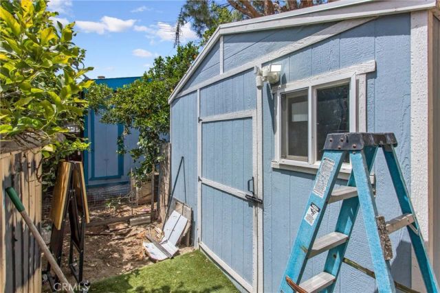 1097 N State 517, Hemet, CA 92543