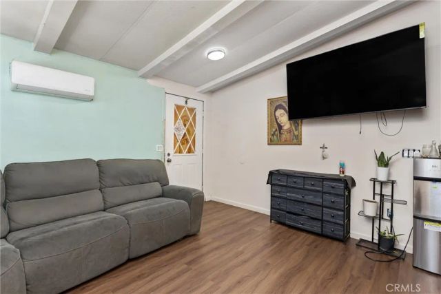 1097 N State 517, Hemet, CA 92543