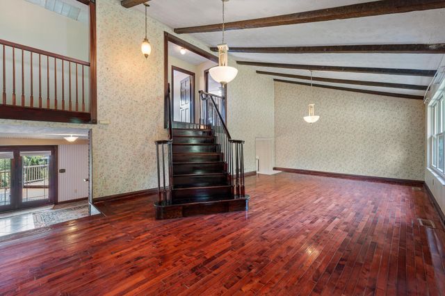 60 Township Road 1363, Chesapeake, OH 45619