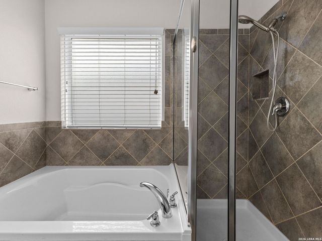 5716 MCKINNEY FLS, San Antonio, TX 78253